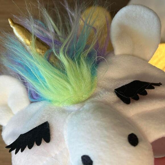 White and gold unicorn onesie pajamas - Picture 8 of 8